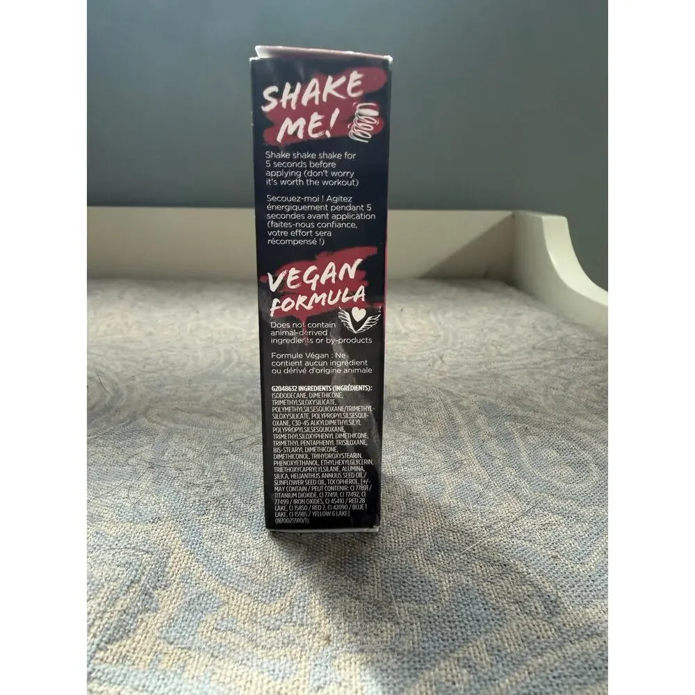 UD Lip Bond shade Toy with Me